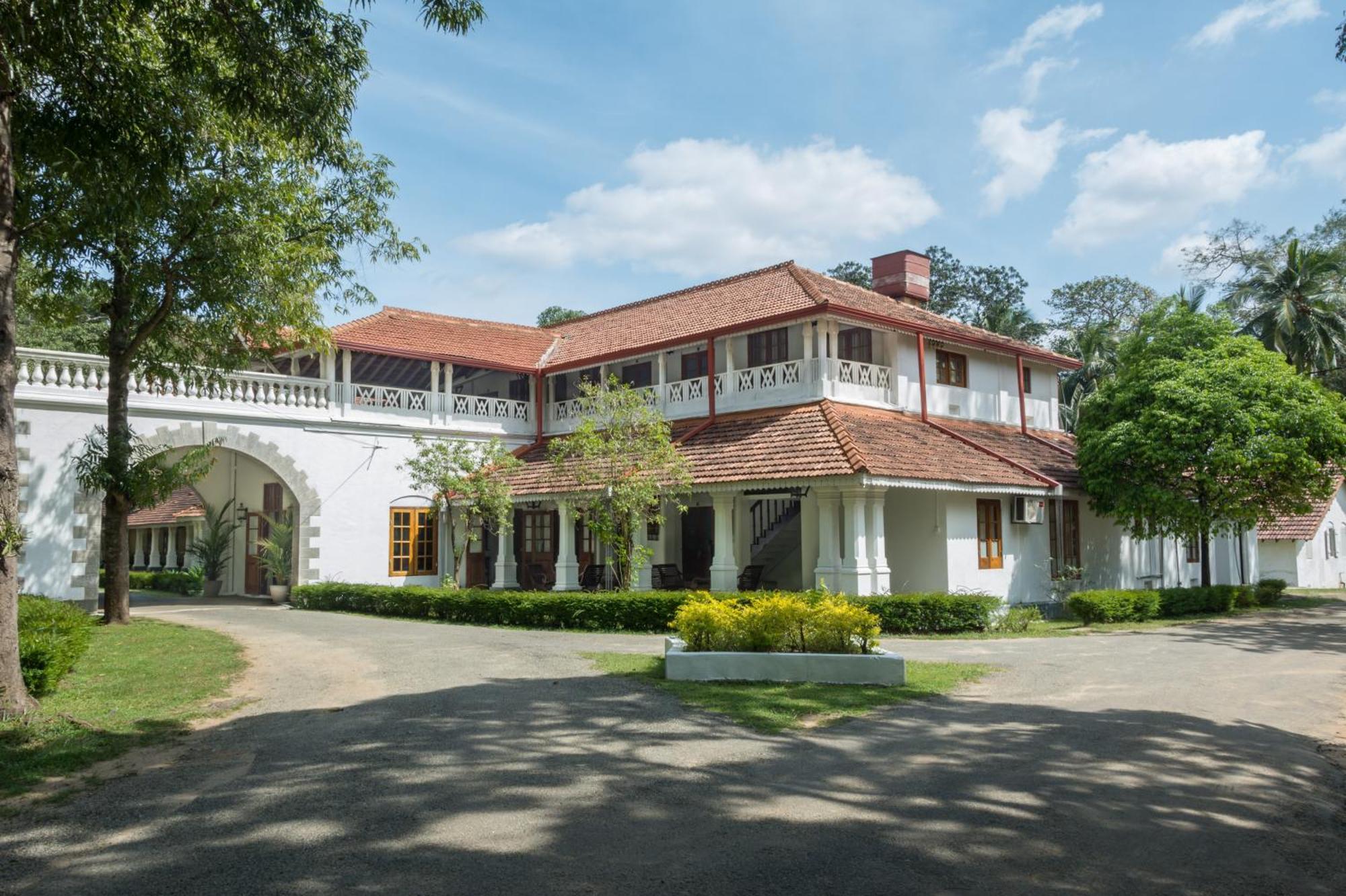 Hotel The Sanctuary At Tissawewa Anuradhapura Exterior foto